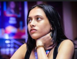 Divya mahajan chess player 