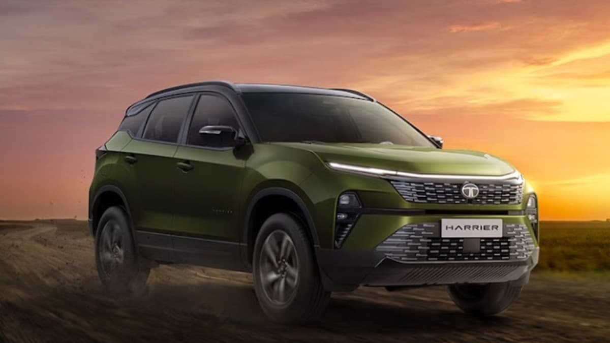 Tata harrier front and side view