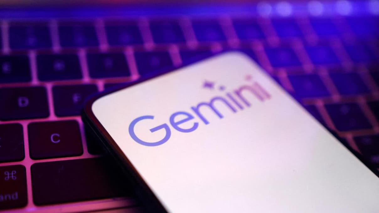 Google Gemini 3 Deep Think: जटिल समस्याओं को हल करने वाला Google का नया AI फीचर — पूरी बड़ी रिपोर्ट