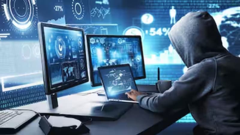 AI क्या है? कैसे काम करता है? Types, Uses, Future — 2025 Hindi Guide