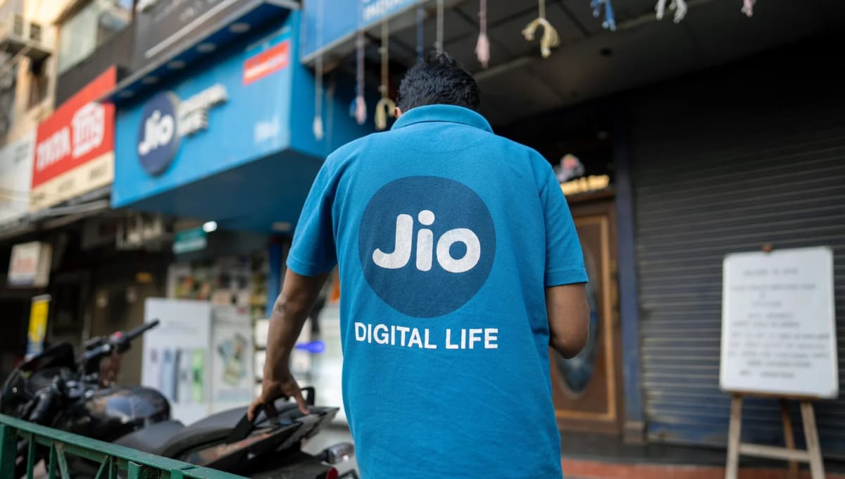 Stocks in Focus: टीसीएस, रिलायंस से लेकर यस बैंक तक Reliance